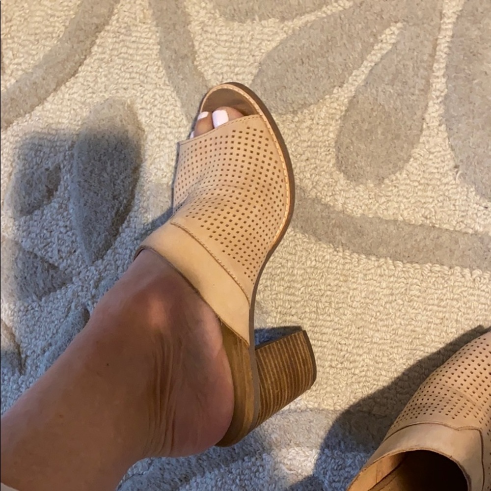 Toms 8.5